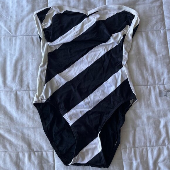 Rare Vintage Black + White Diagonally Striped Strapless One Piece S - Picture 2 of 13